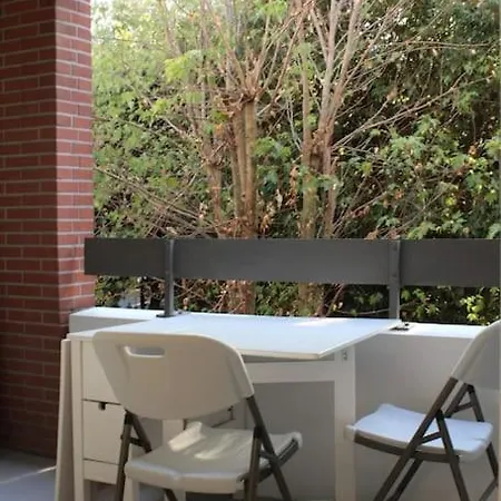 Apartment T1 Sporting 1er Etage *