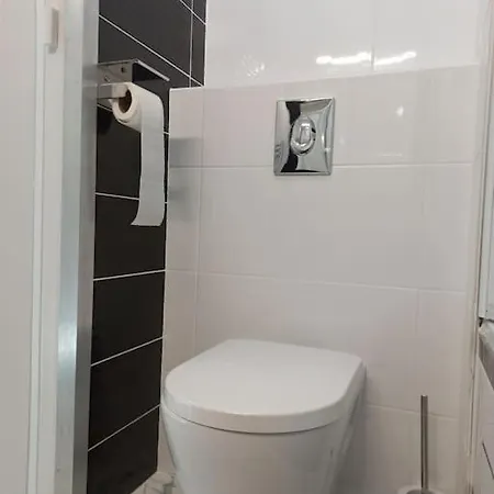 Apartment T1 Sporting 1er Etage