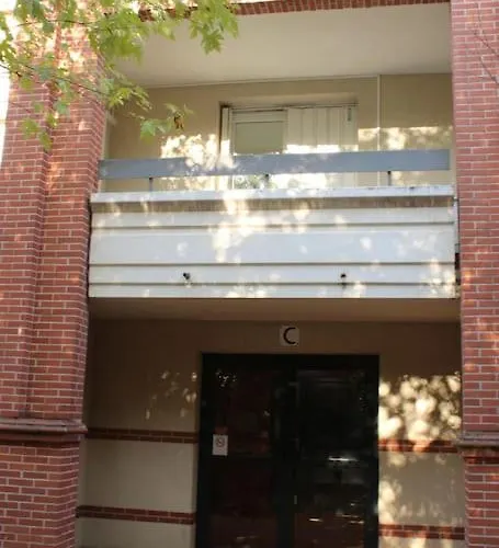 T1 Sporting 1er Etage